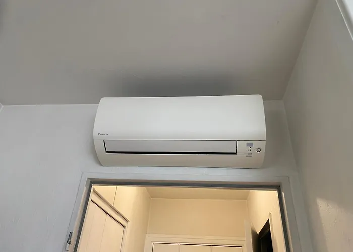 Dernier Etage Vue Avec Parking Et Piscine *