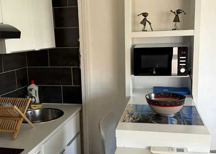 Dernier Etage Vue Avec Parking Et Piscine